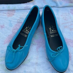 Tic-tac-toe’s Vibrant Blue Leather Loafers